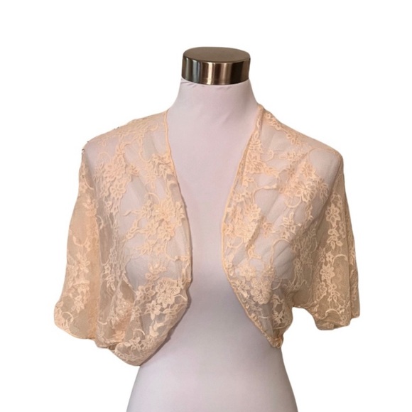 Elegant White Lace Bolero Shrug – Lightweight Sheer Floral Cover-Up - Picture 3 of 3